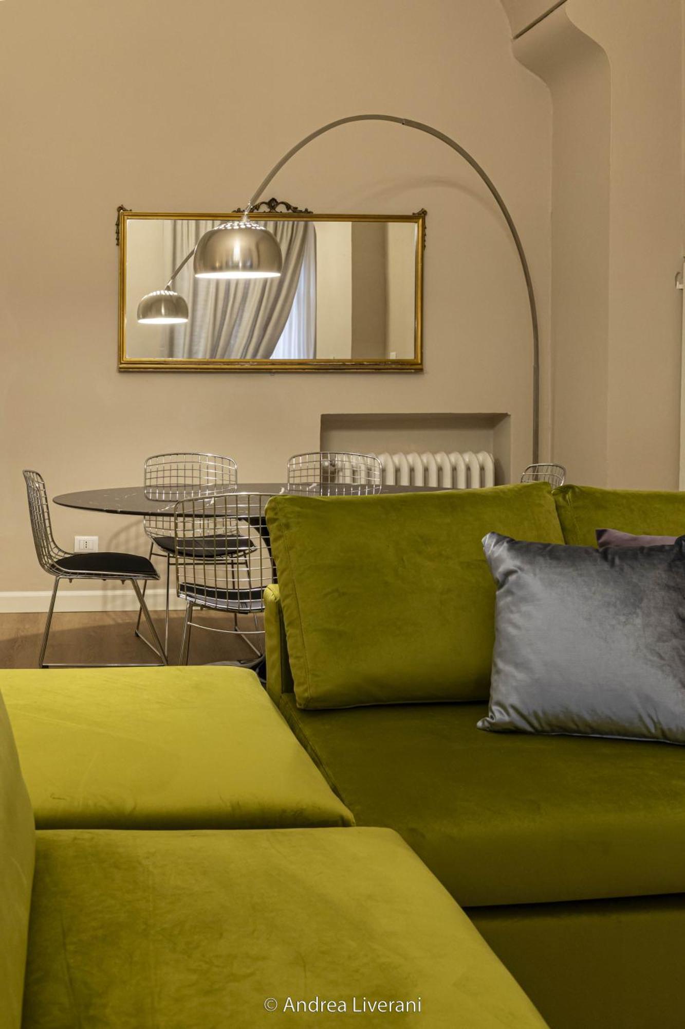 Sibilla Suite Apartment - Via Oberdan 13 ボローニャ エクステリア 写真