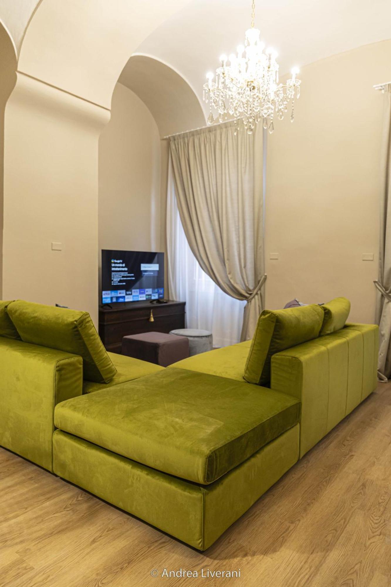Sibilla Suite Apartment - Via Oberdan 13 ボローニャ エクステリア 写真