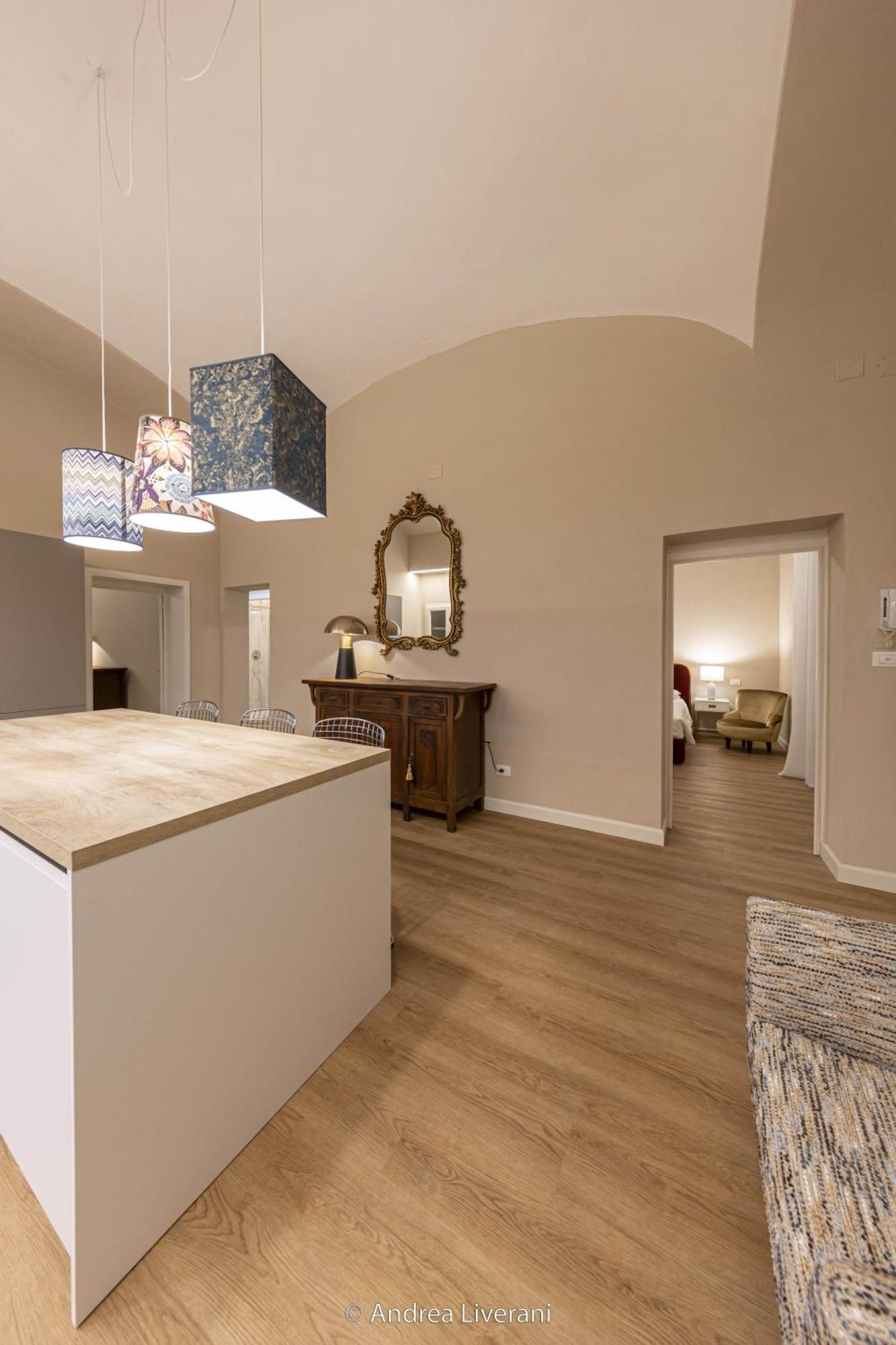 Sibilla Suite Apartment - Via Oberdan 13 ボローニャ エクステリア 写真