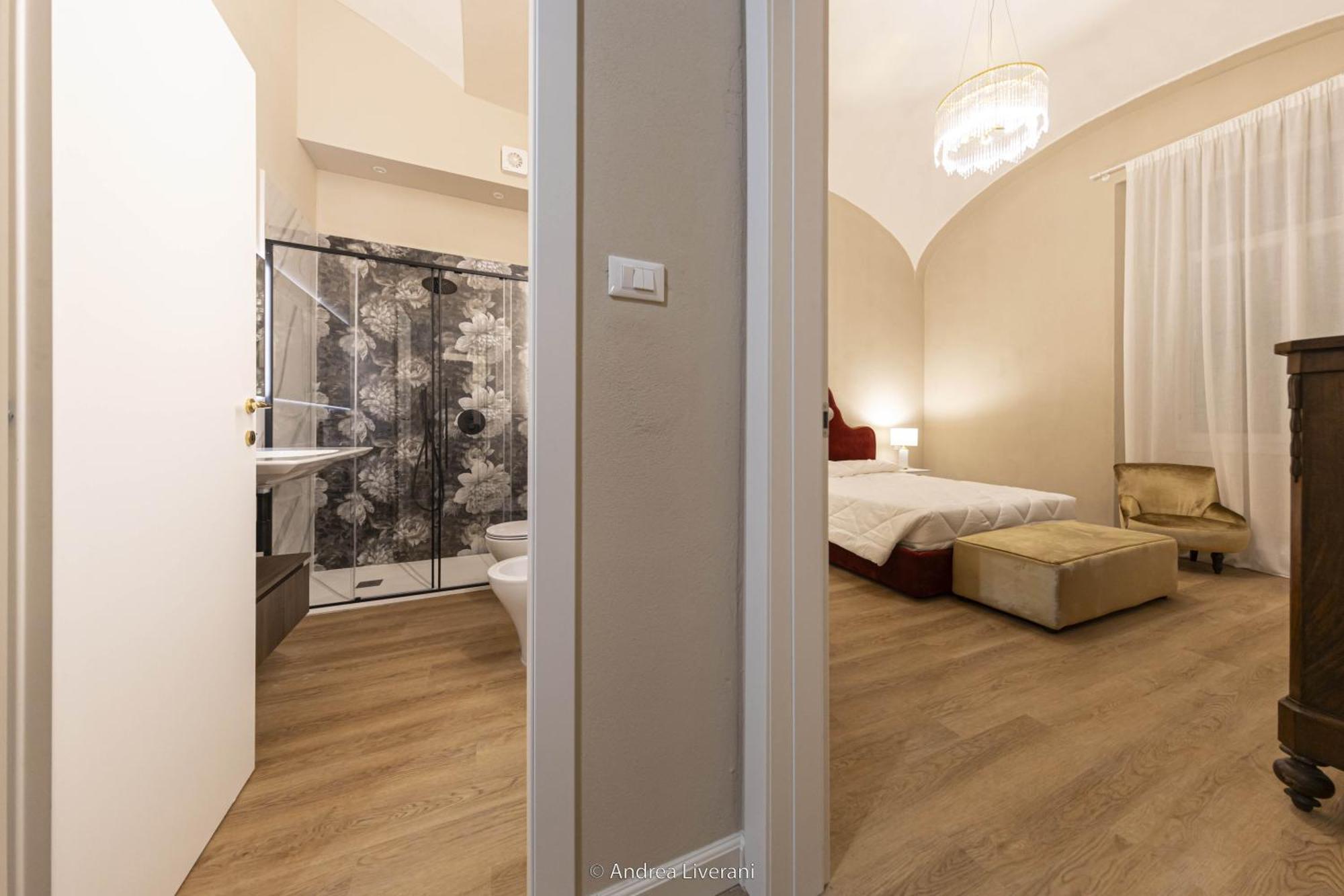 Sibilla Suite Apartment - Via Oberdan 13 ボローニャ エクステリア 写真