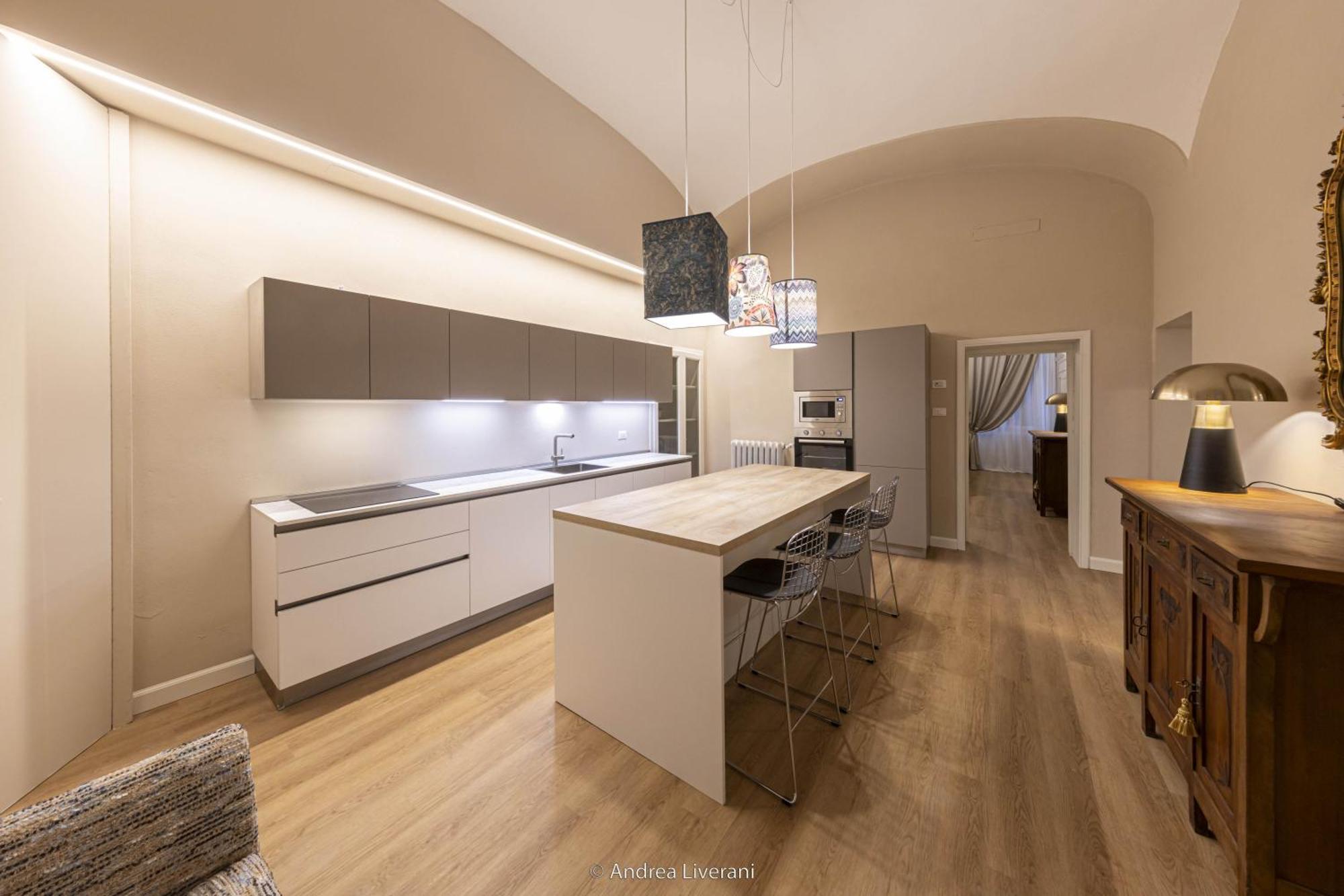 Sibilla Suite Apartment - Via Oberdan 13 ボローニャ エクステリア 写真