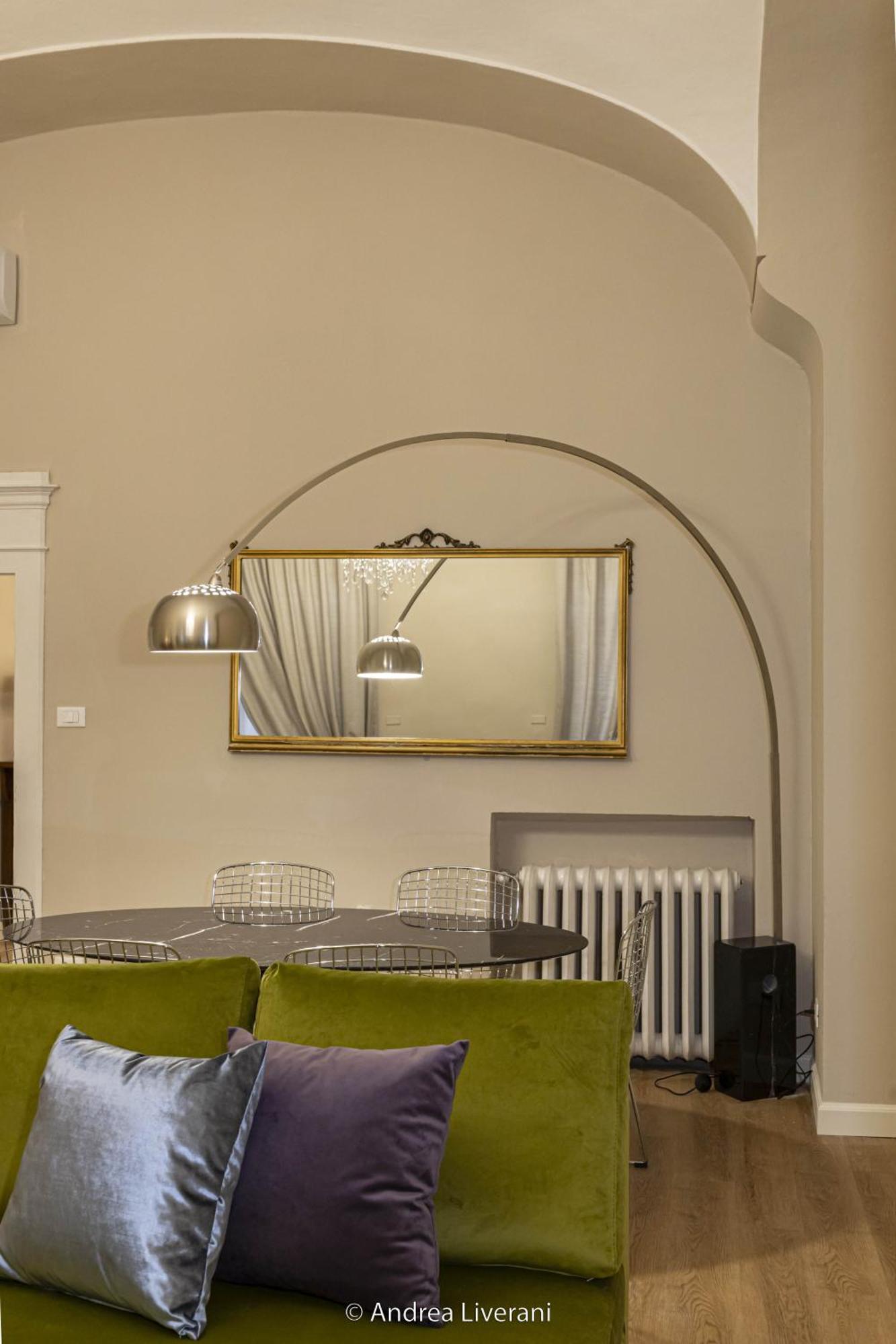 Sibilla Suite Apartment - Via Oberdan 13 ボローニャ エクステリア 写真
